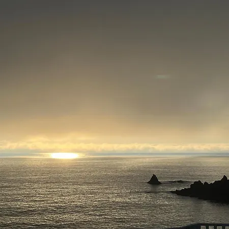 3 Pieces Pieds Dans L 'eau Front De Sur La Cote D'azur