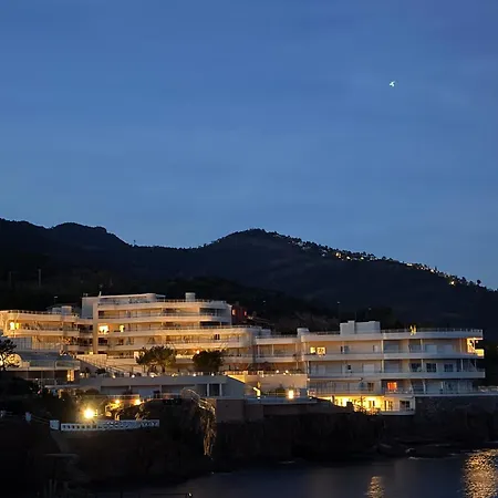 3 Pieces Pieds Dans L 'eau Front De Sur La Cote D'azur Lejlighed Le Trayas