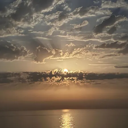 3 Pieces Pieds Dans L 'eau Front De Sur La Cote D'azur *